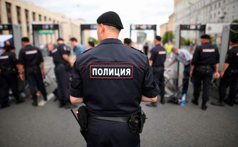 Полицейских хотят защитить от россиян в интернете